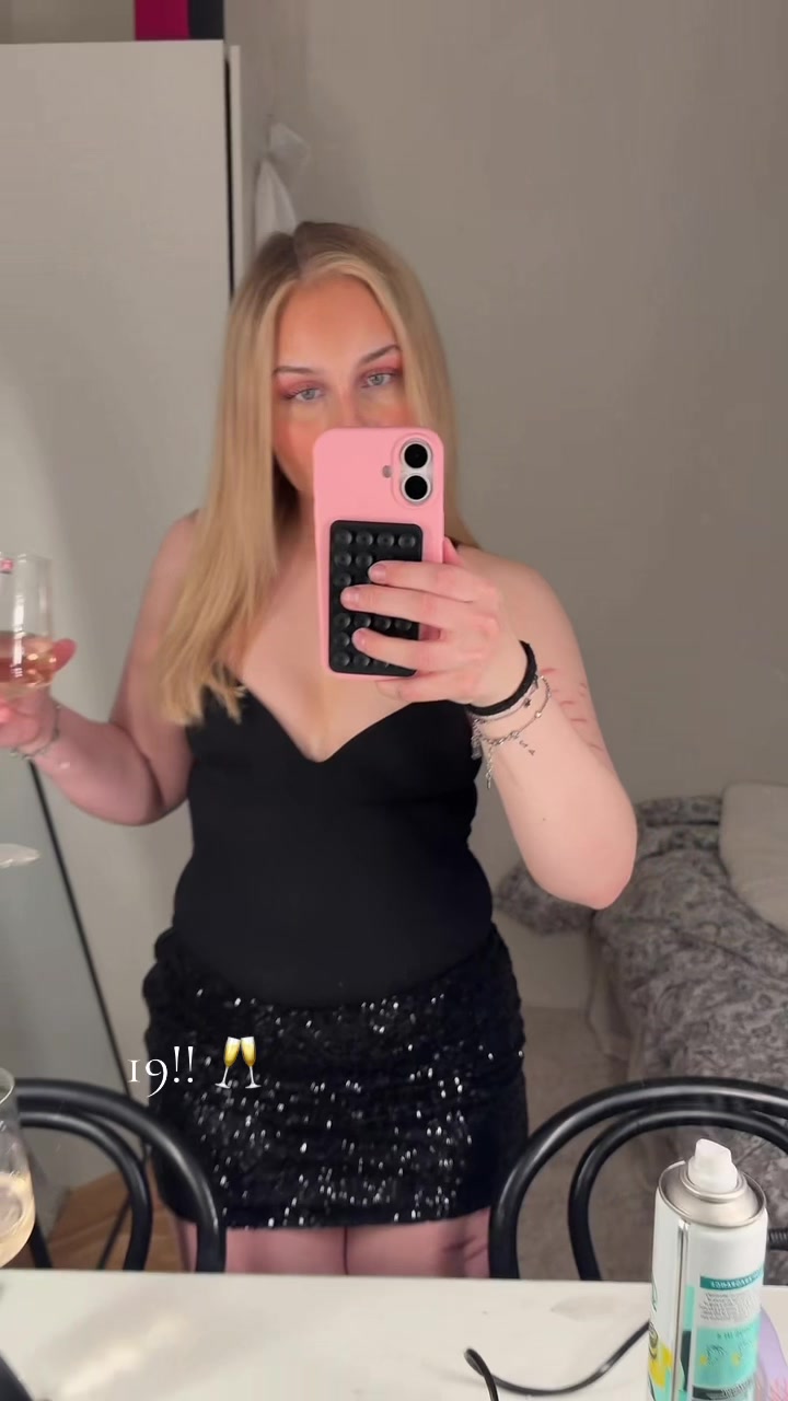 @Stellaaa