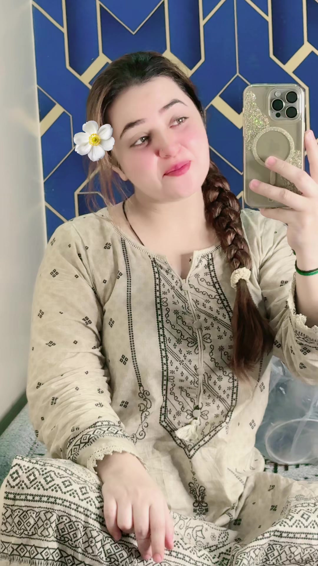 @SaMeErA_💫👑