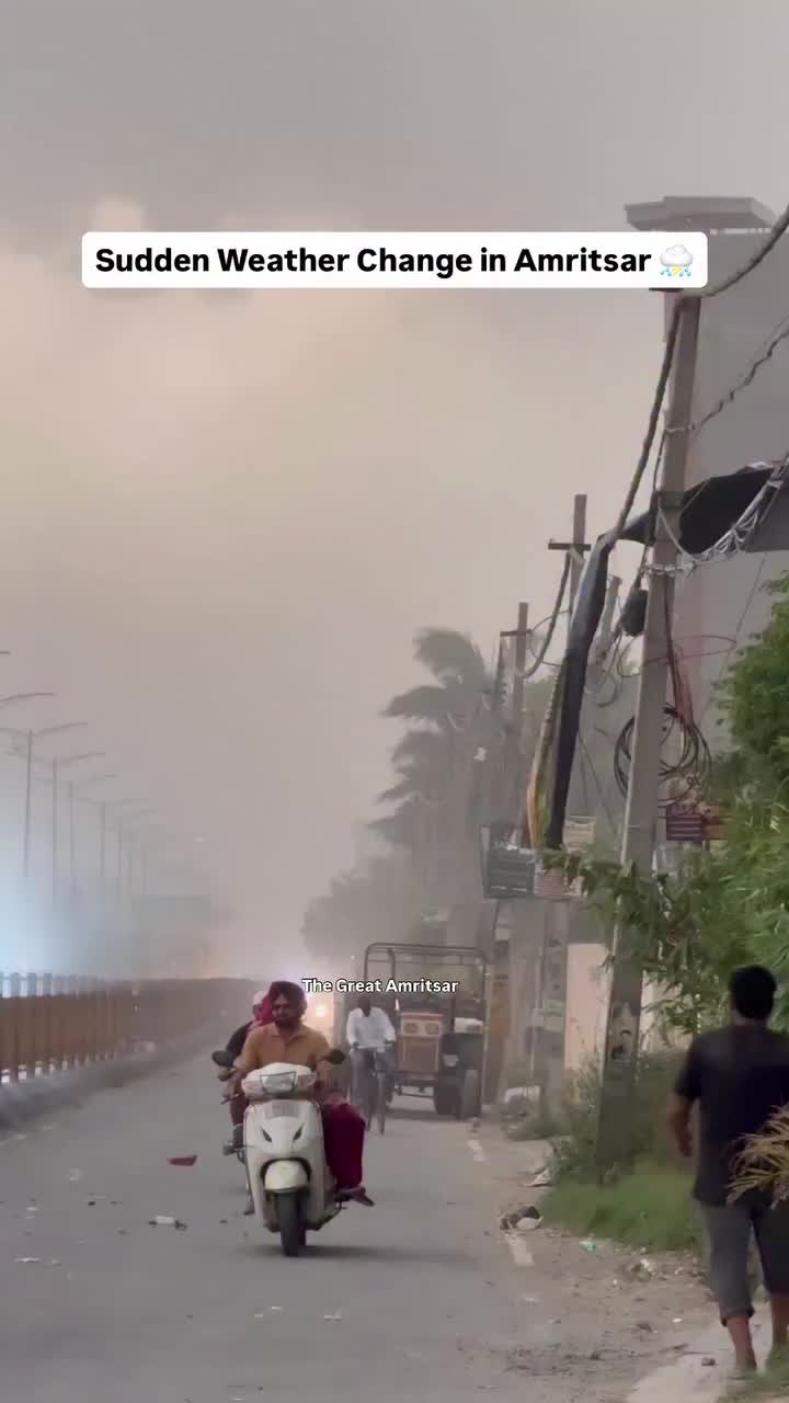 @Yeh Kali Kali ankhe 👀