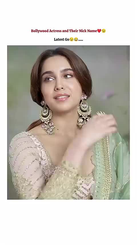 @@𝑩𝒐𝒍𝒍𝒚𝒘𝒐𝒐𝒅𝑬𝒓𝒂✨❤️