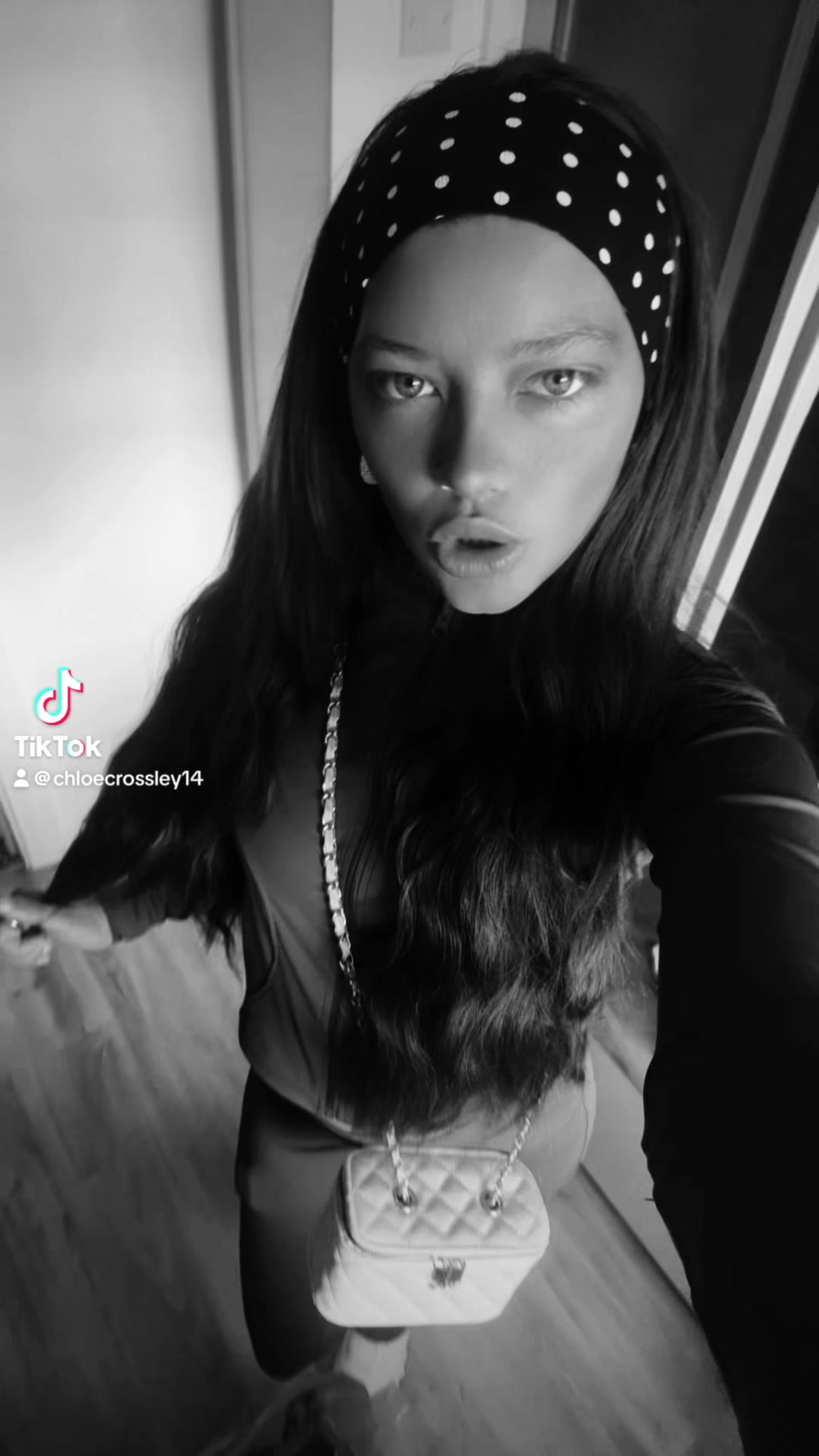 @Chloe.x