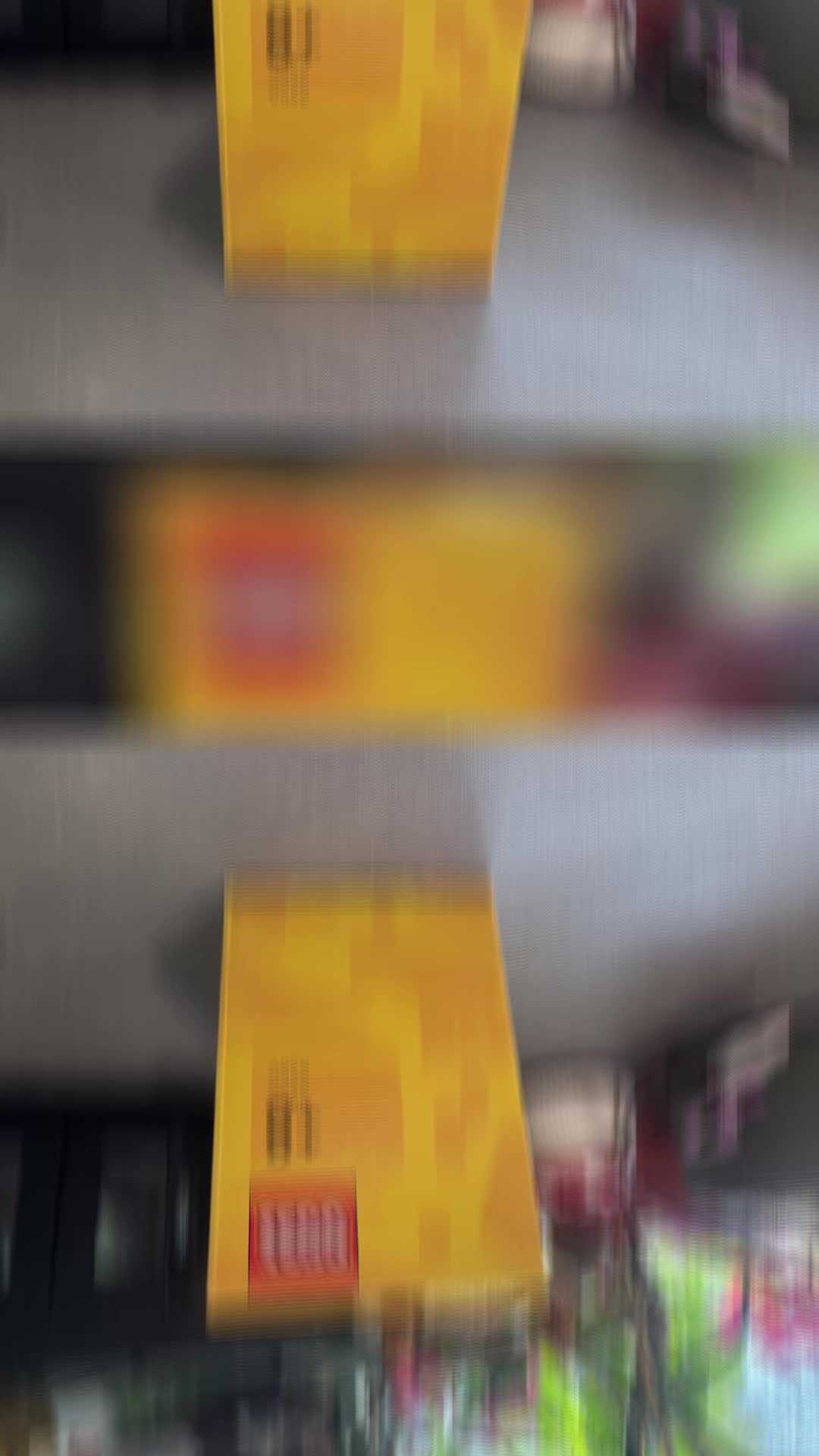 @thatplasticplantgirl