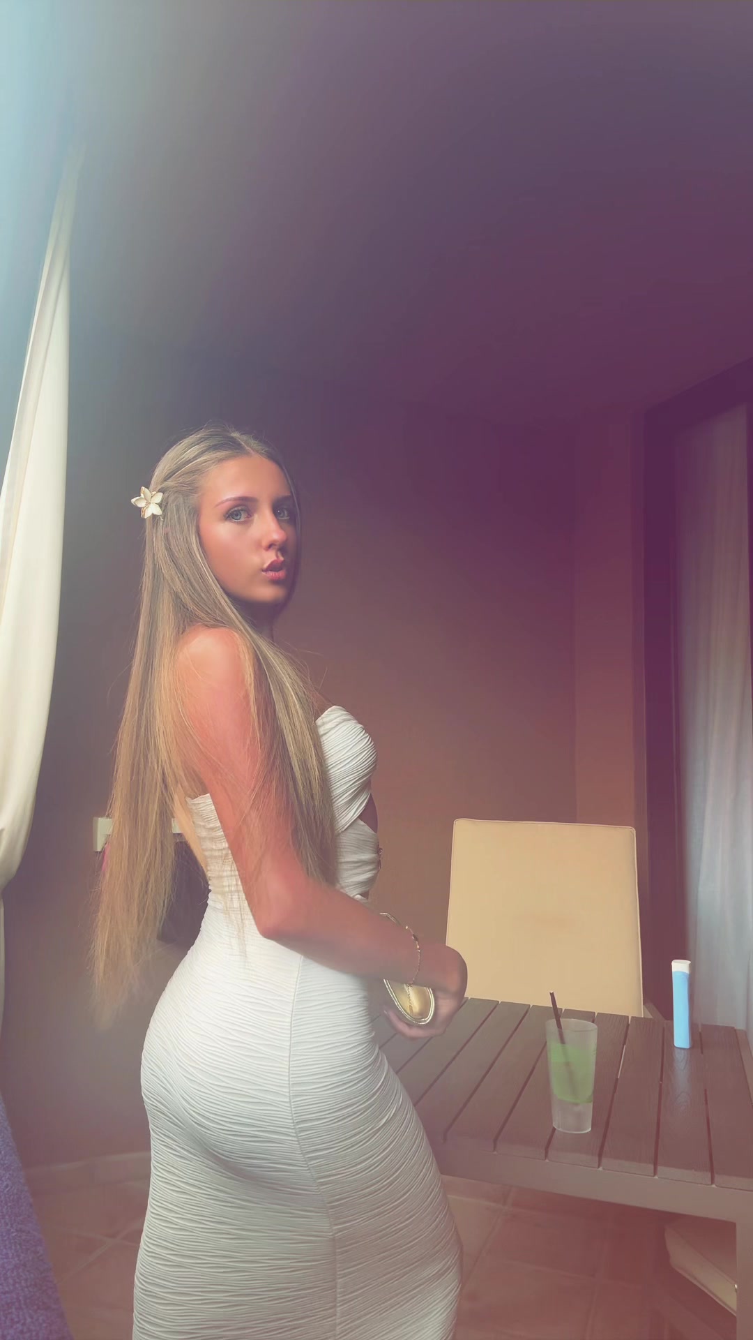 @𝐈𝐒𝐀𝐁𝐄𝐋𝐋𝐀