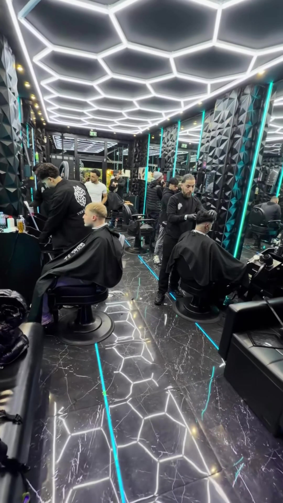 @The Barber By Lacrim 20ème🐅💈
