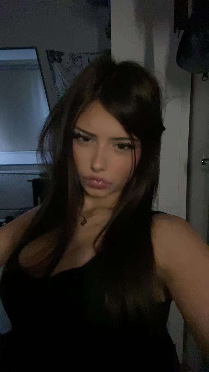 @Ž&Lambda;ZA🪽