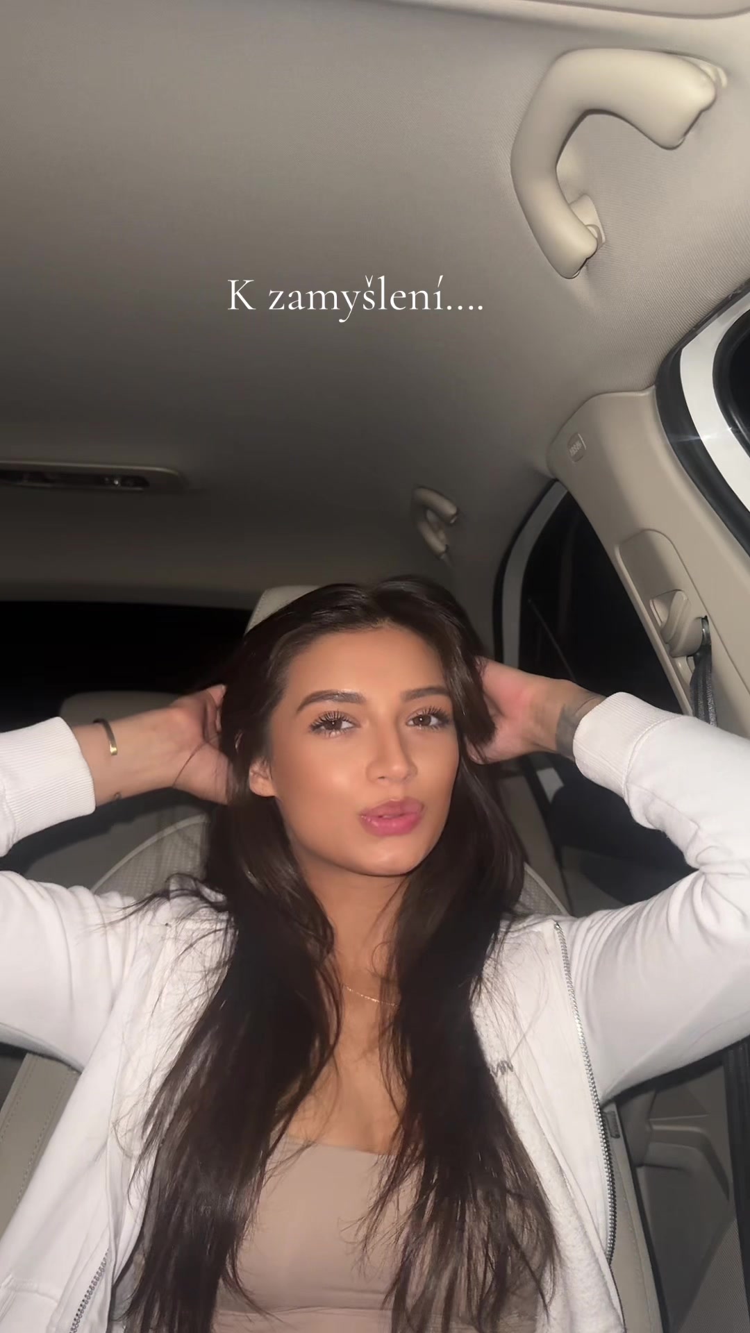 @Vanes_offcial