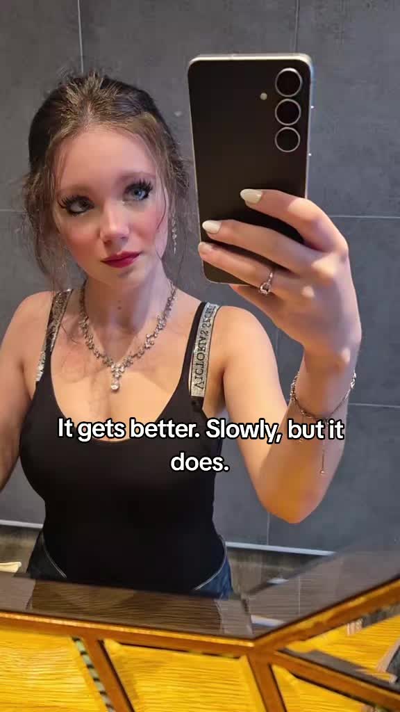 @Holly &bull;