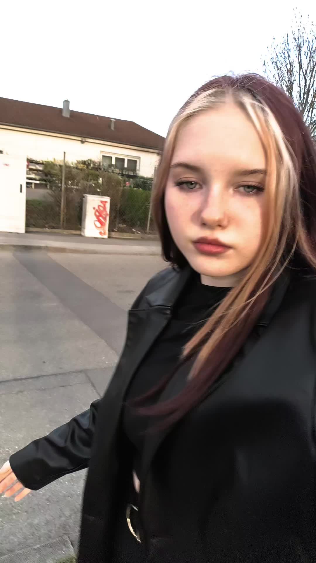 @Angelixx👽