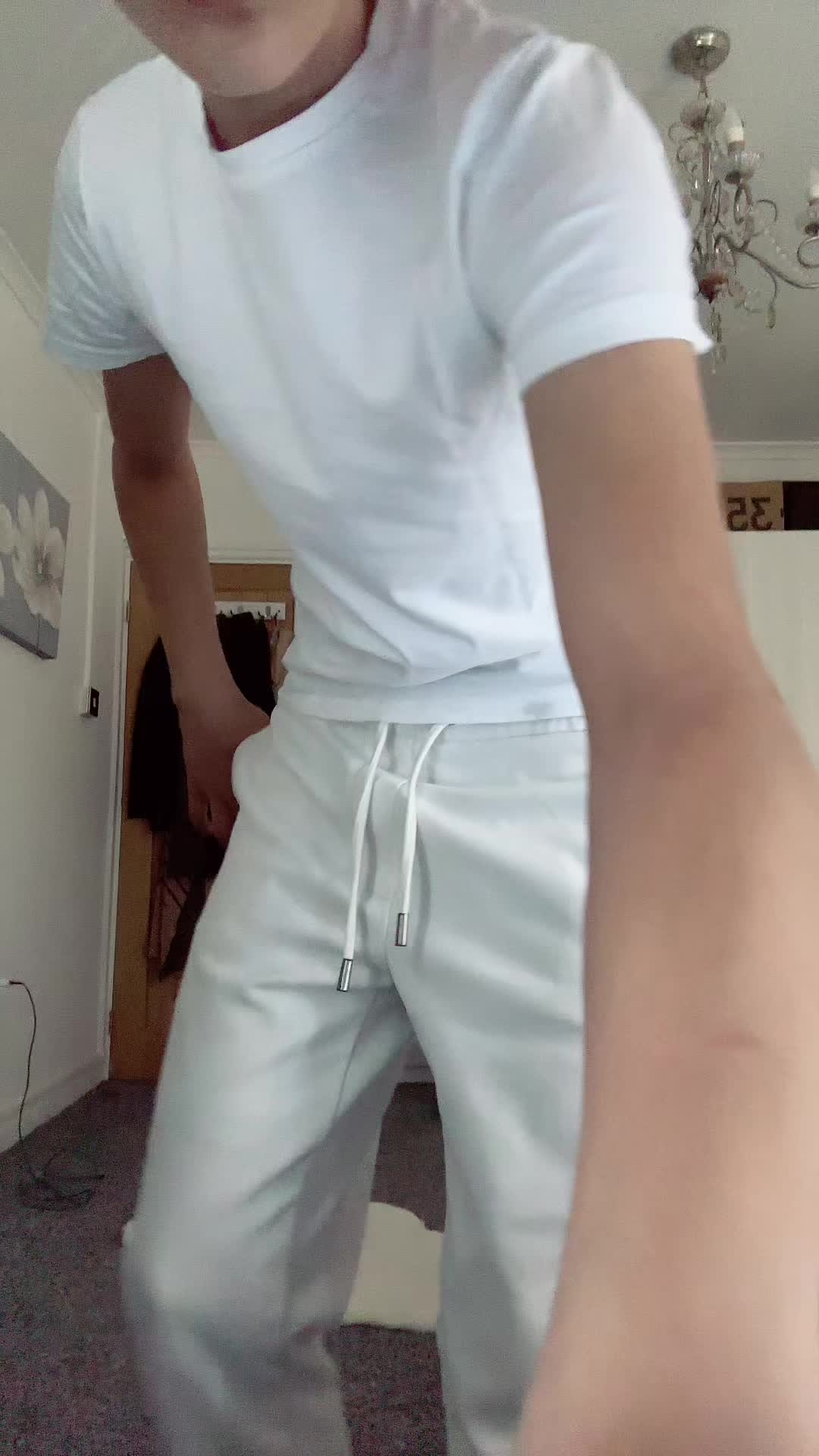 @_eli_ctin