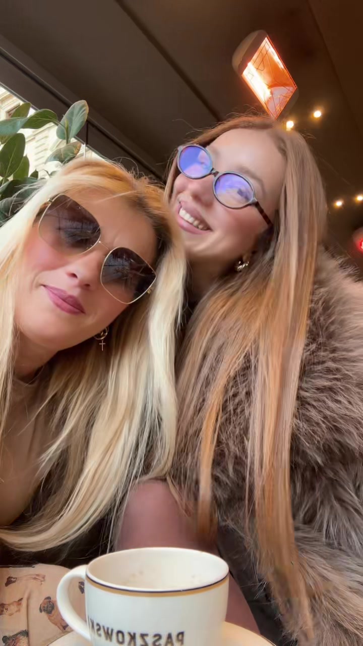 @ANASTASIA MOJ🦋