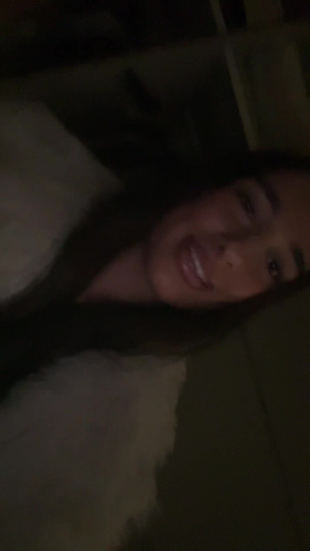 @sᴀʀᴀ