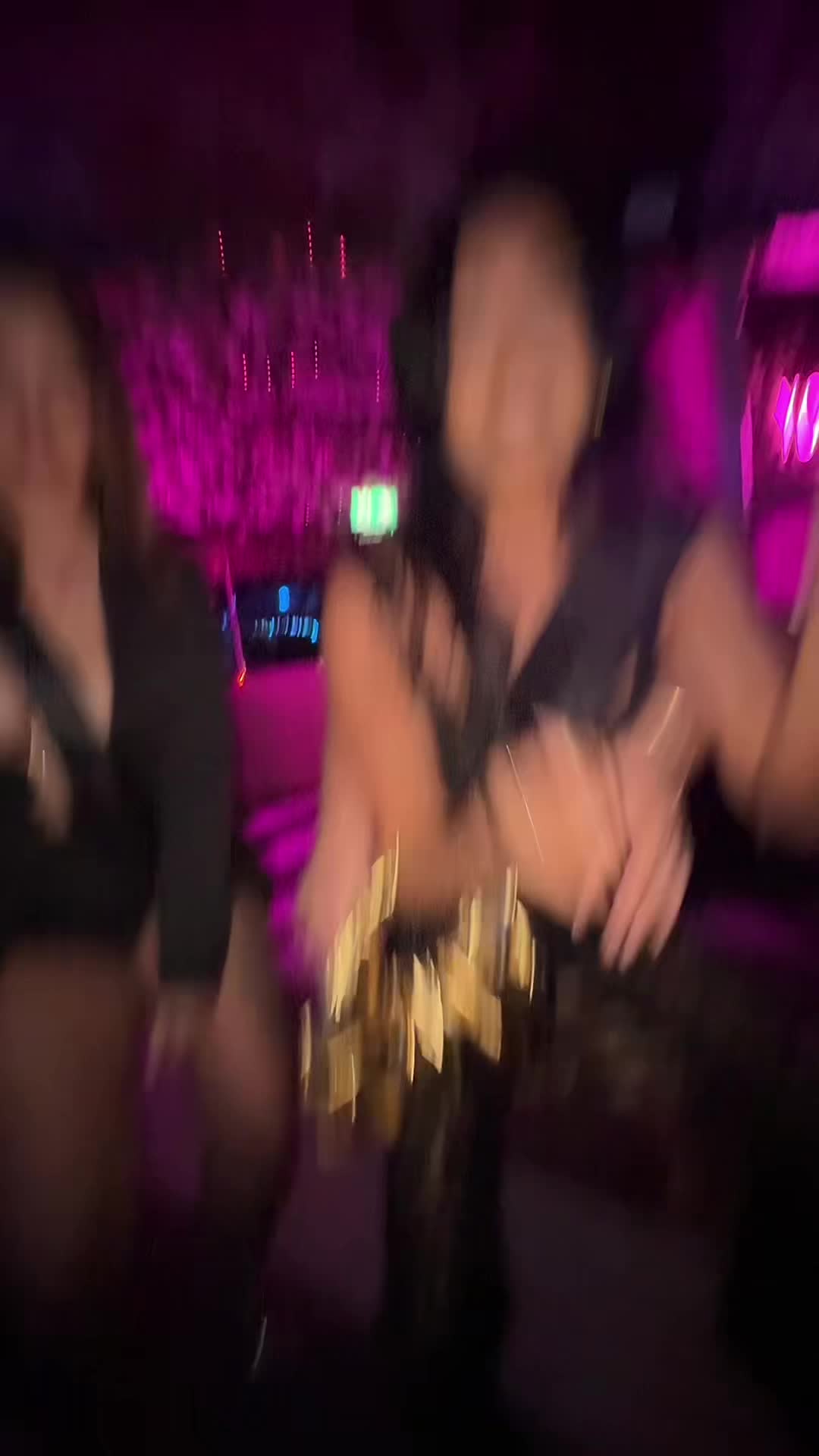 @Em 🦄 🦋