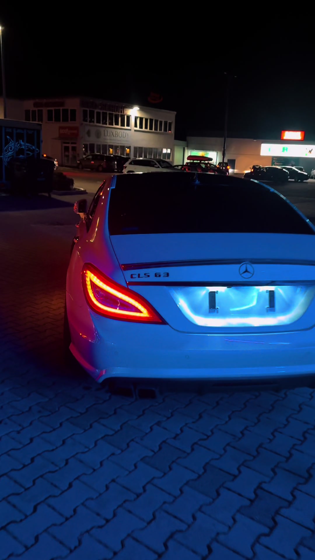 @pearlwhite.cls