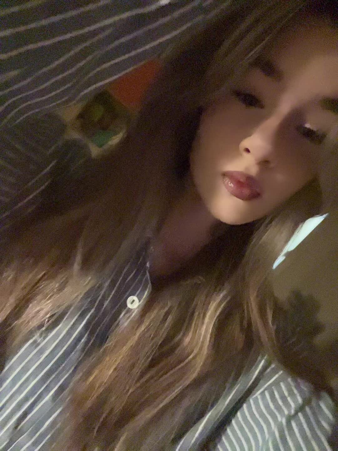 @KARISSA KISSS