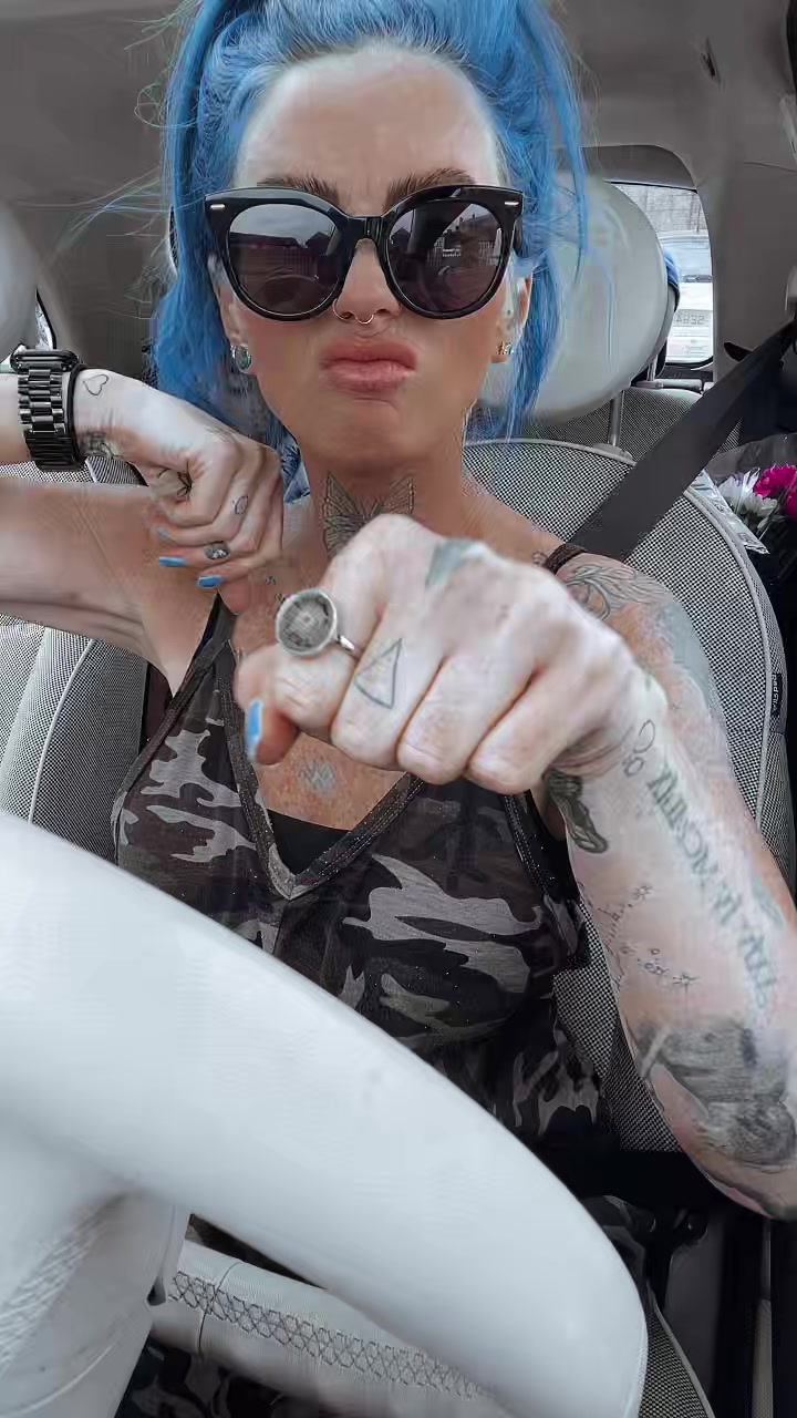 @Kelly 🩵🦋💙