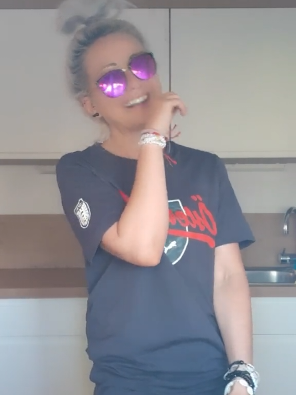 @Eva