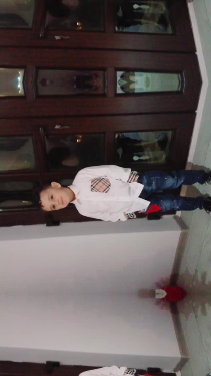 @Claudia C Elena
