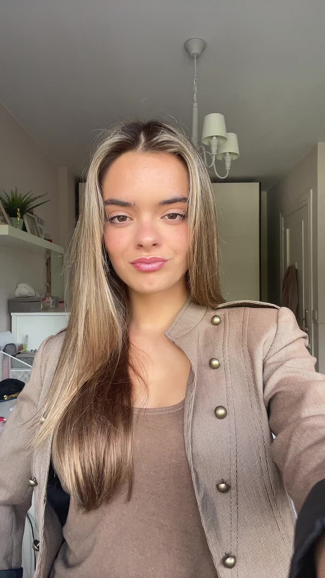 @Valentina