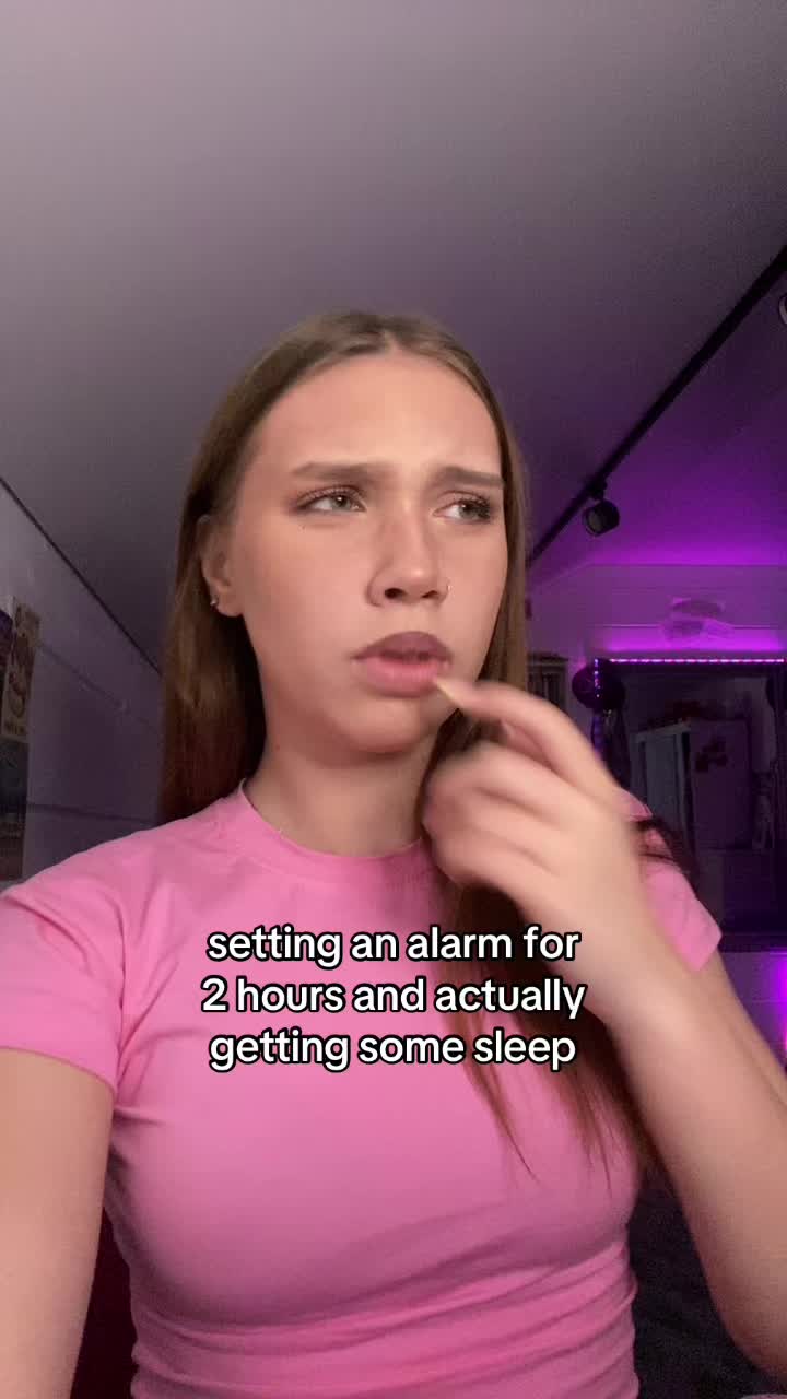 @annushka