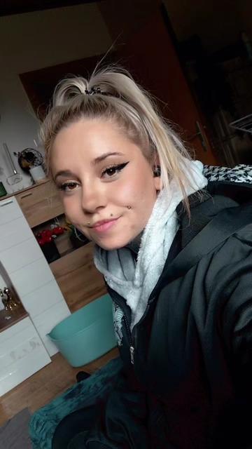 @Giina_Official