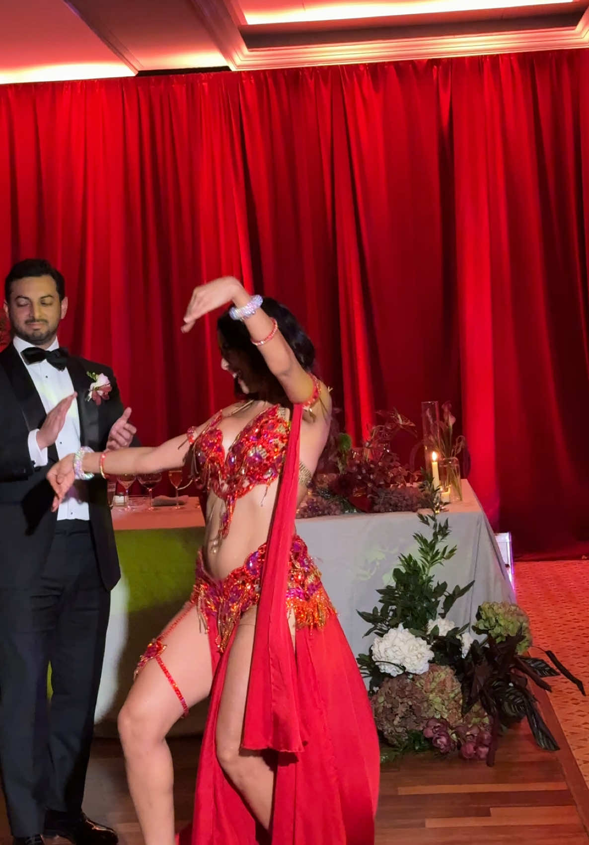@Vivi Torres Bellydancer