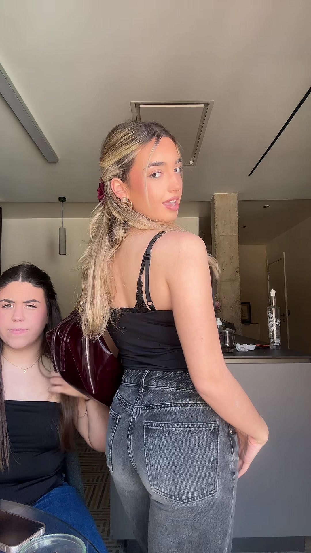 @Lu