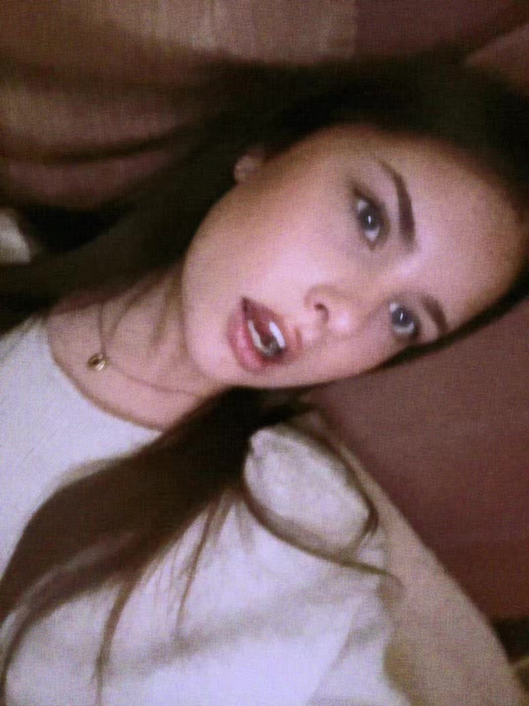 @e