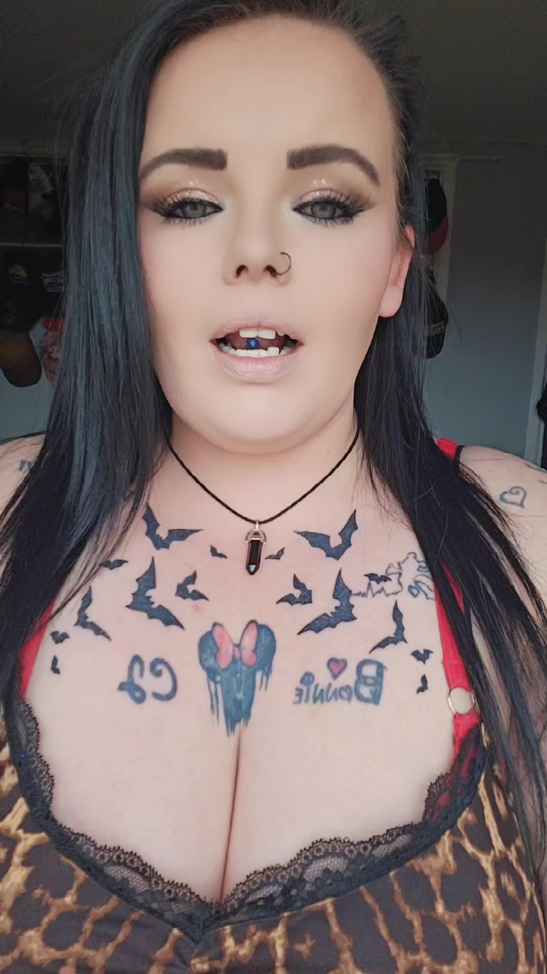 @⛓️🖤Jenny🖤⛓️