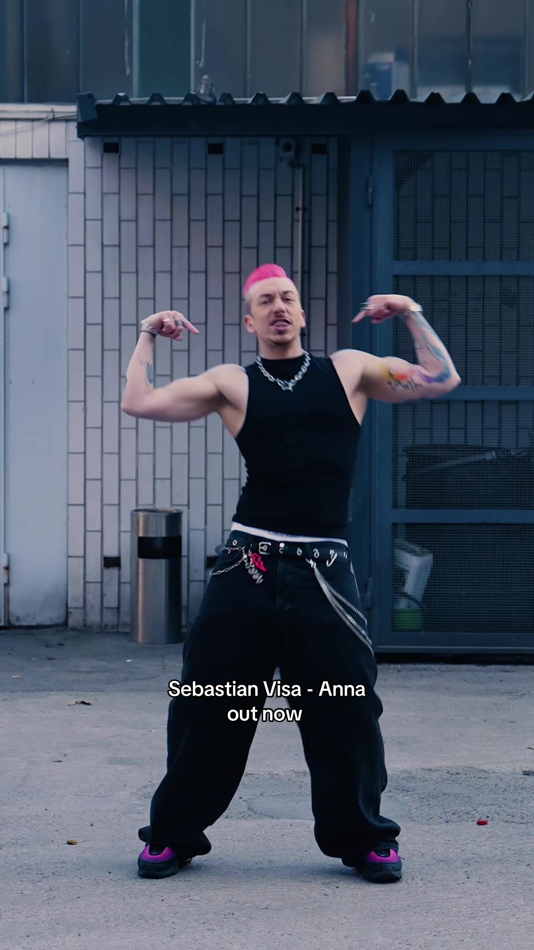 @Sebastian Visa