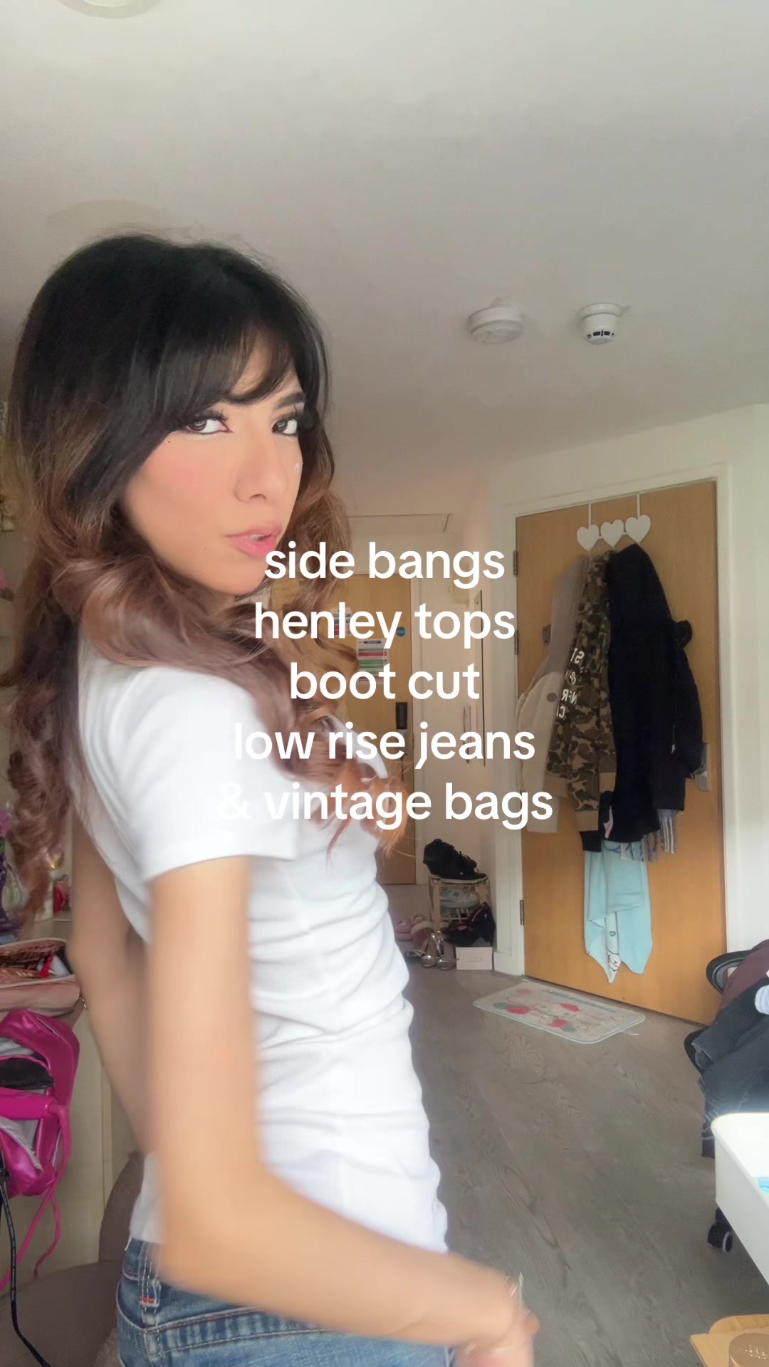 @emi 孔