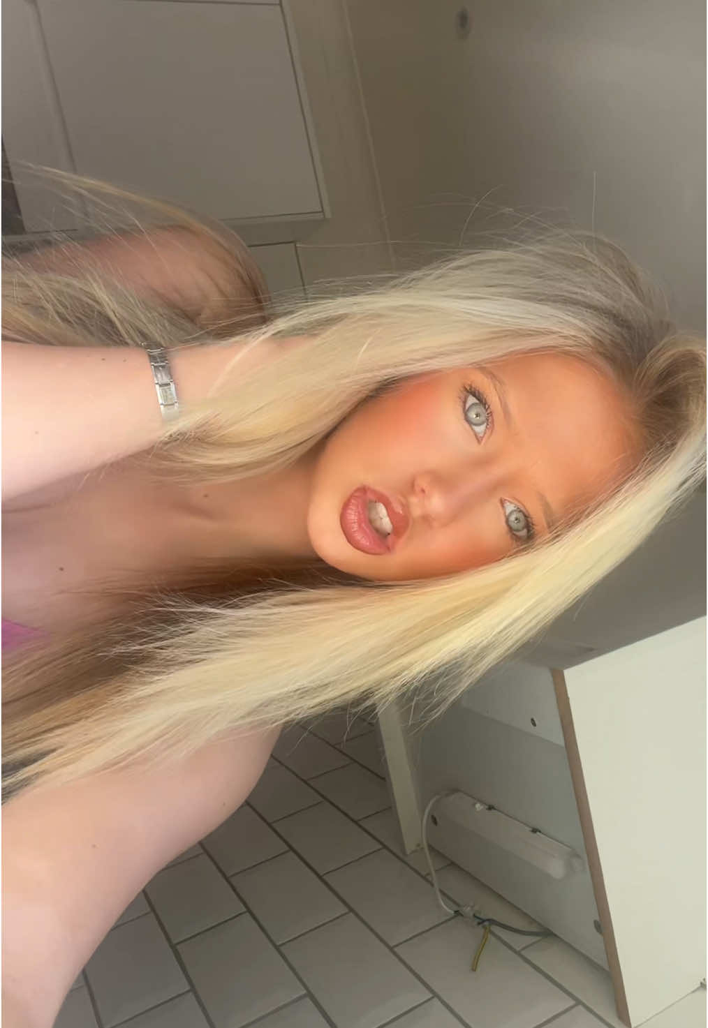 @F