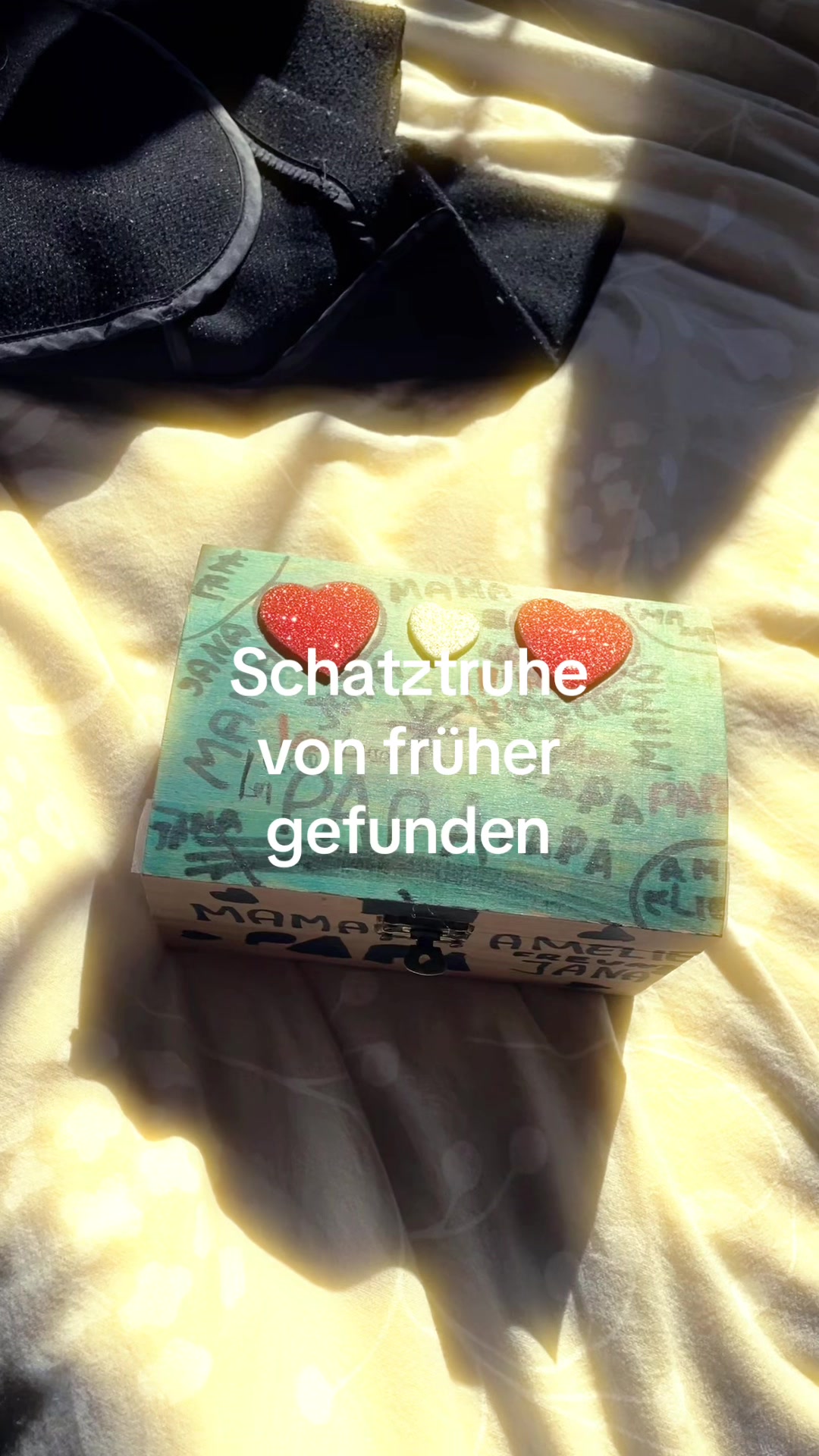 @AMELIE