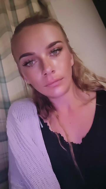 @Ice Queen Bitch 💋