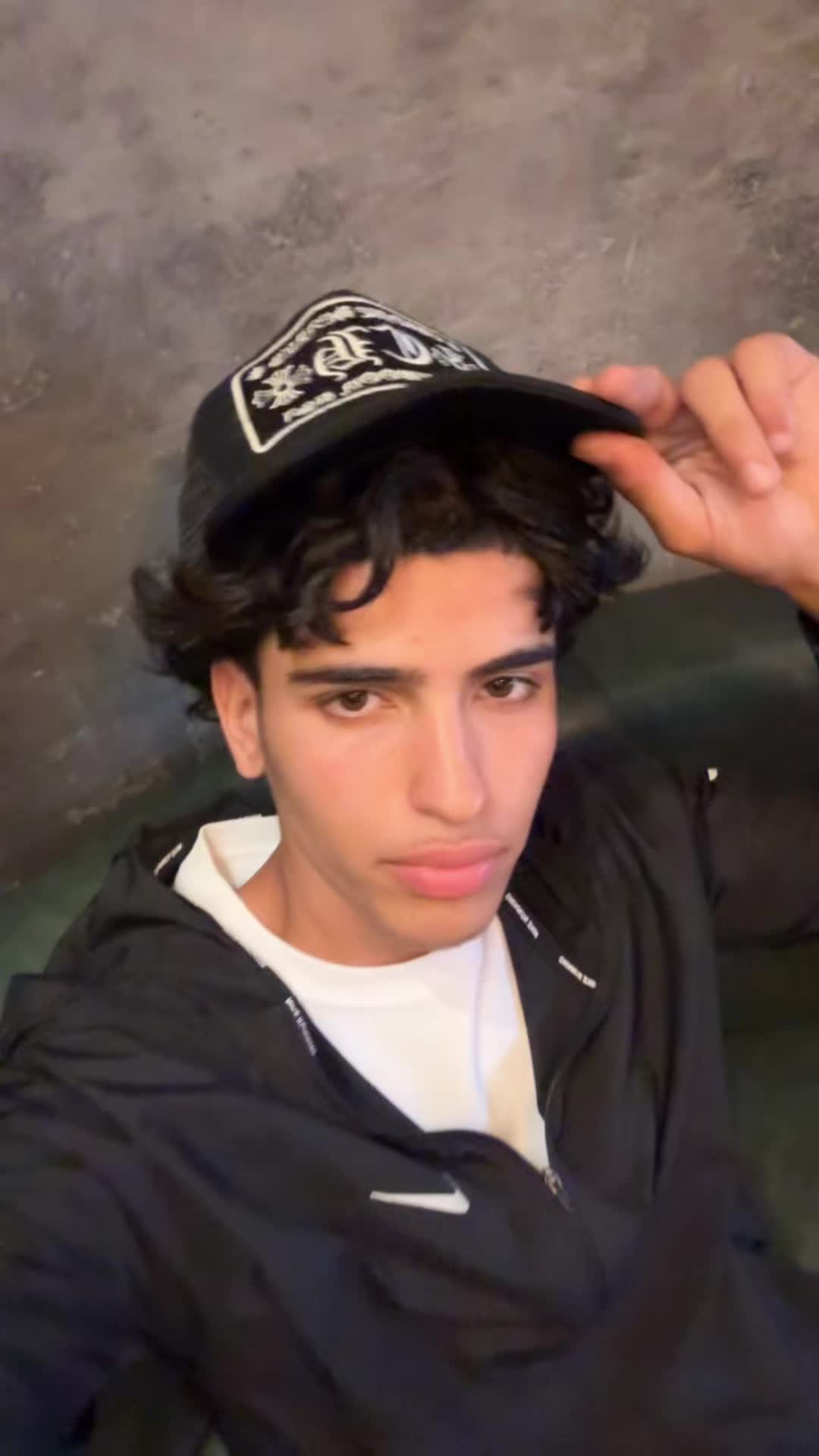 @Ayoub