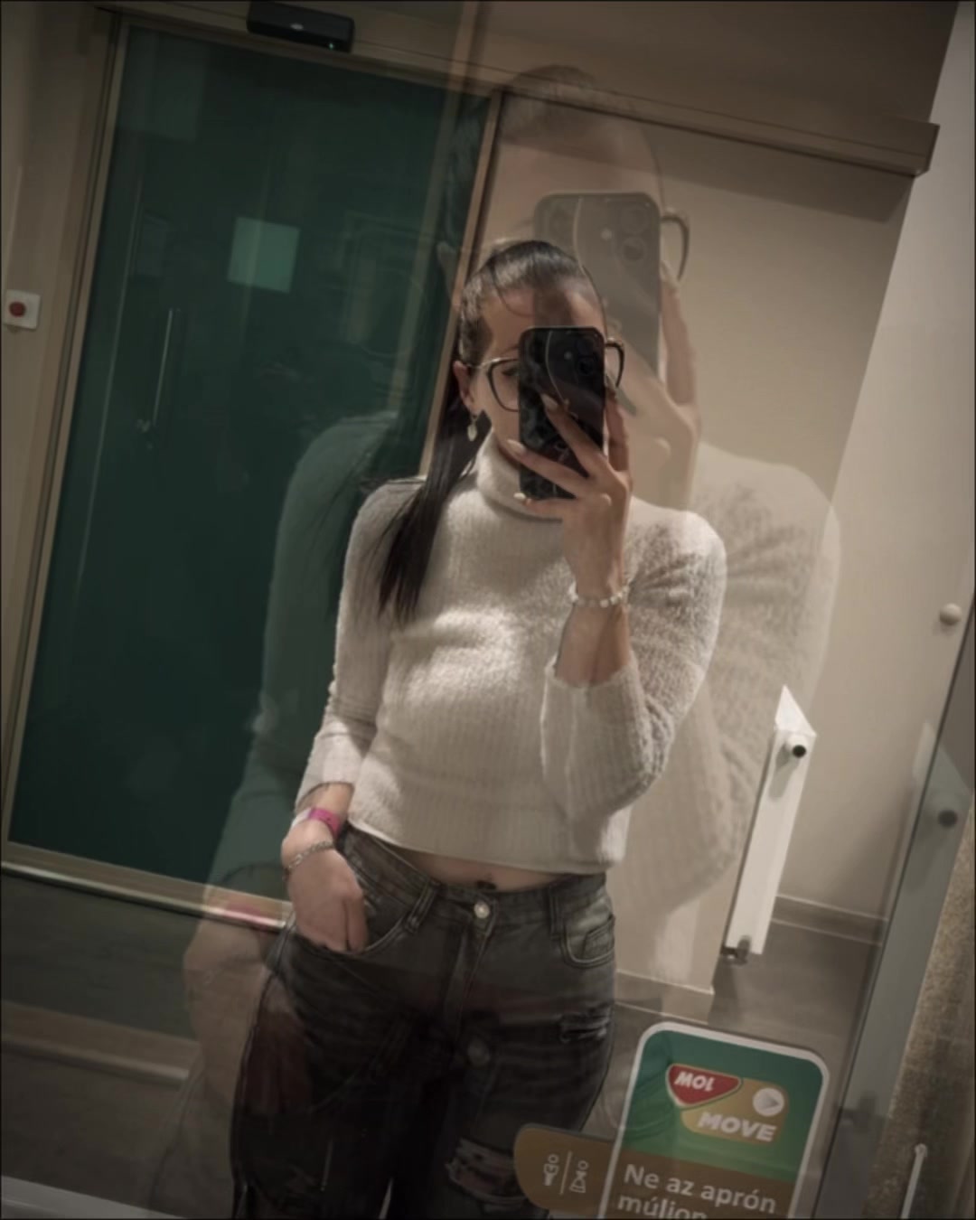 @Nikszi 💋