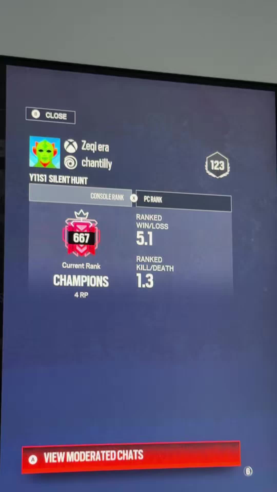 @qZeqi