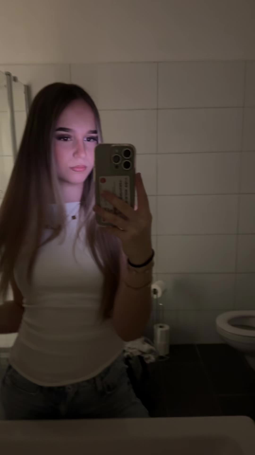 @𝐈𝐕𝐀