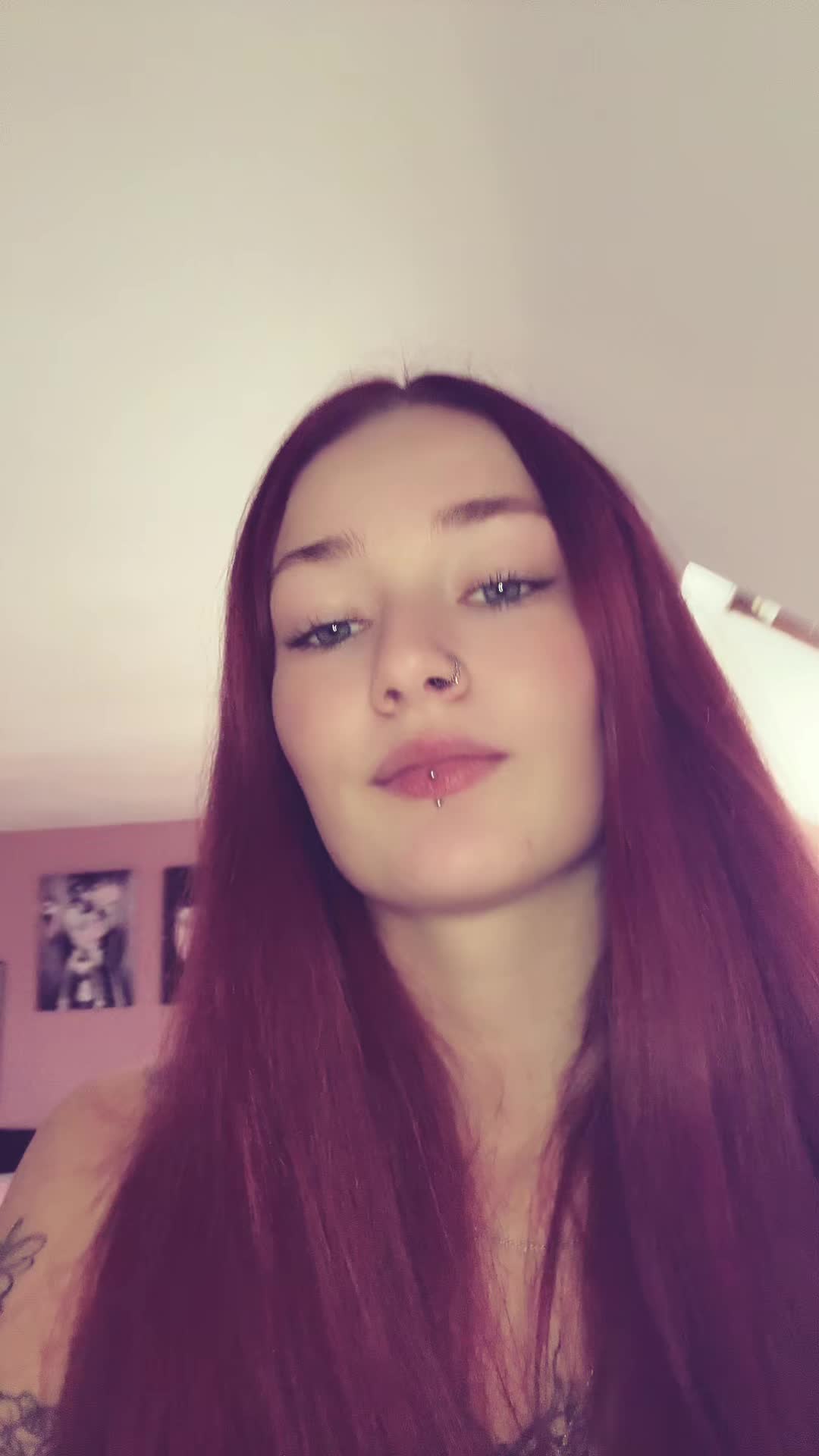 @Liv