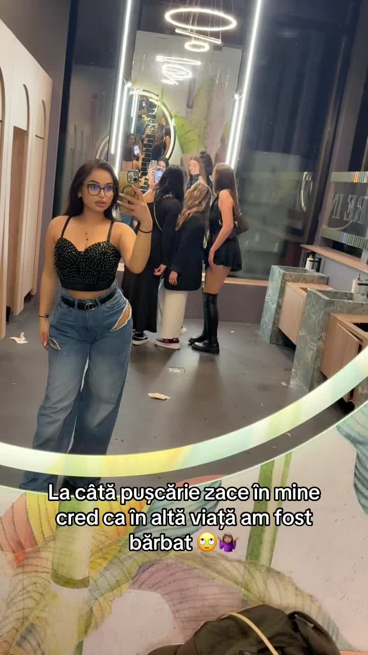 @Maria Andreea