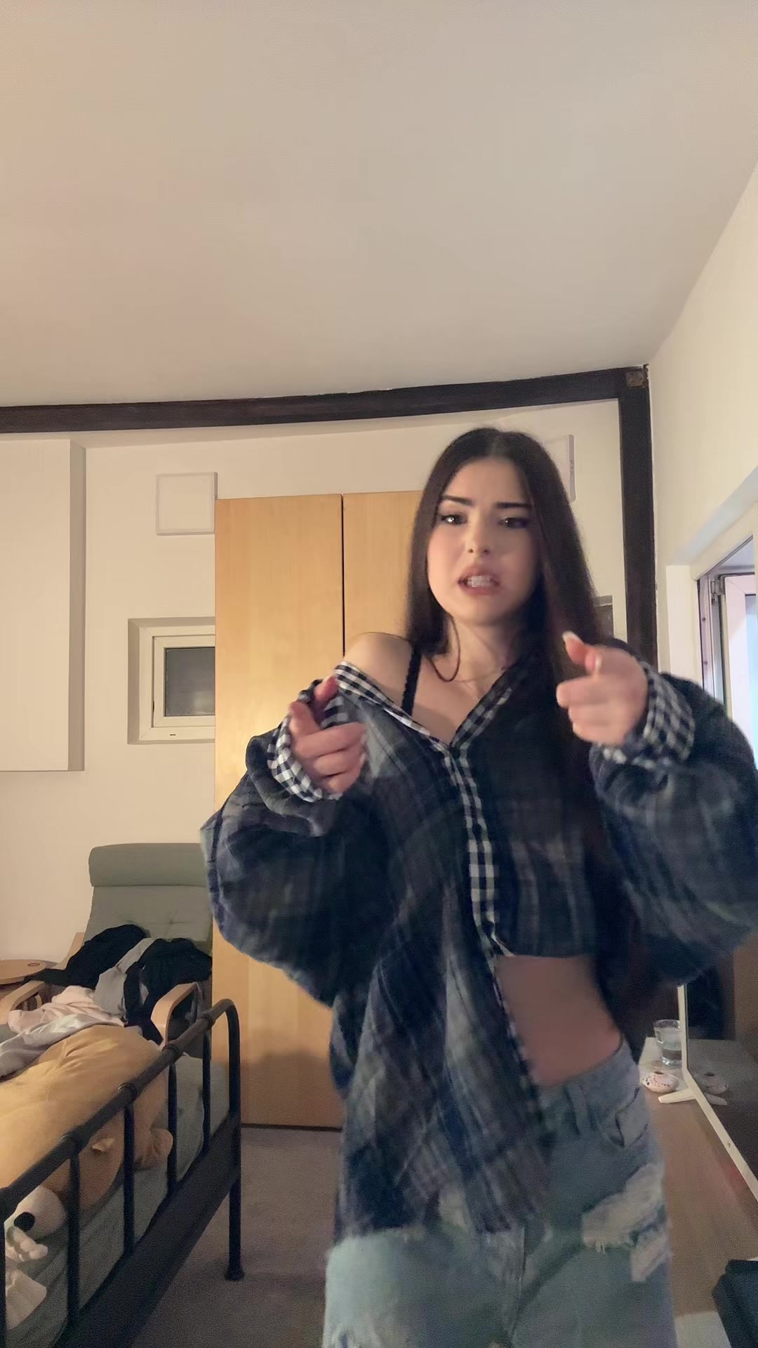 @Catiii