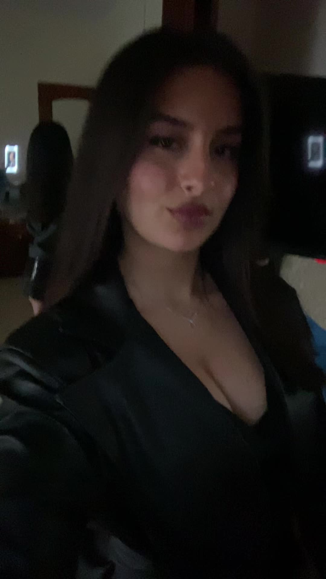 @manufio🌙