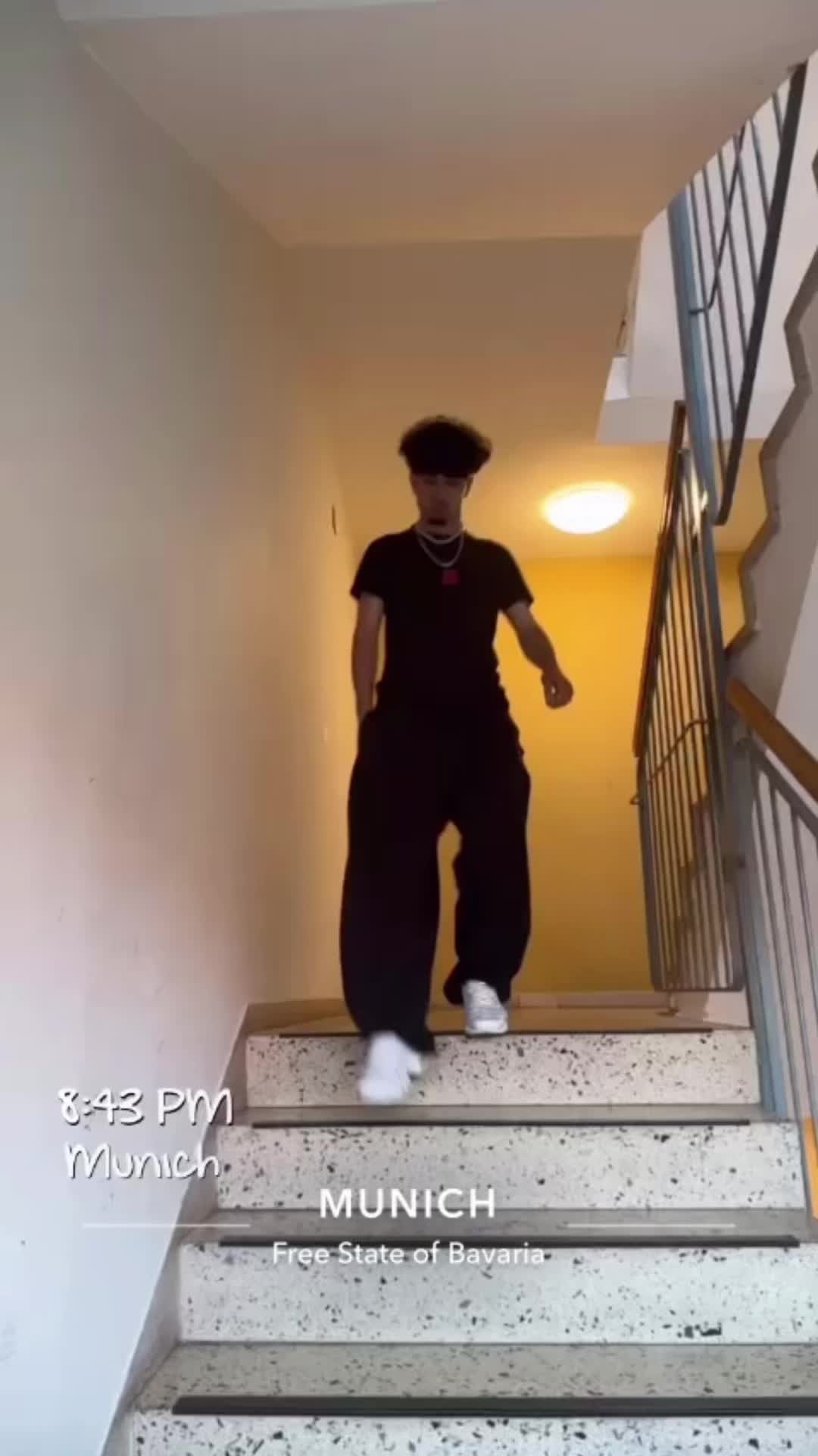 @✭Ṡ&Uuml;ḶṪ&Auml;Ṅ༻
