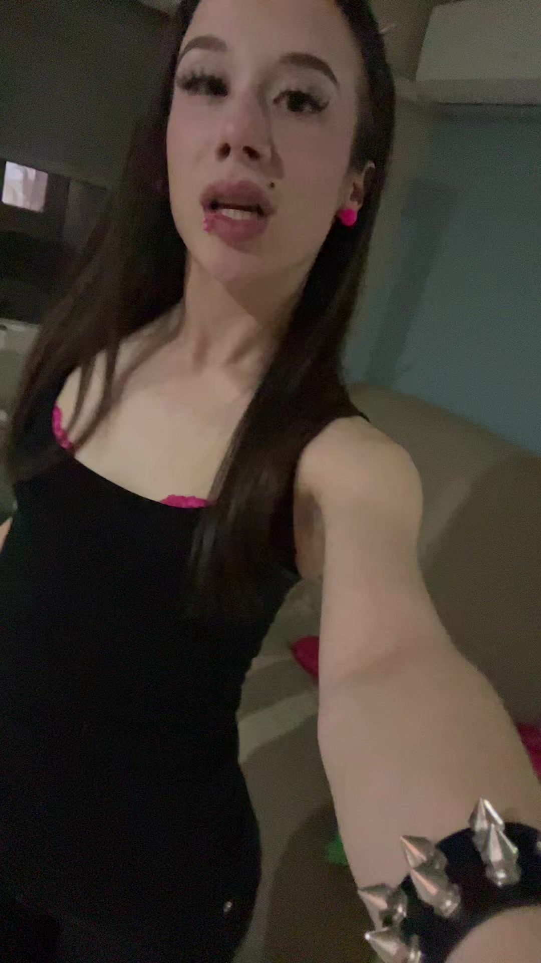 @yourcutesthoe