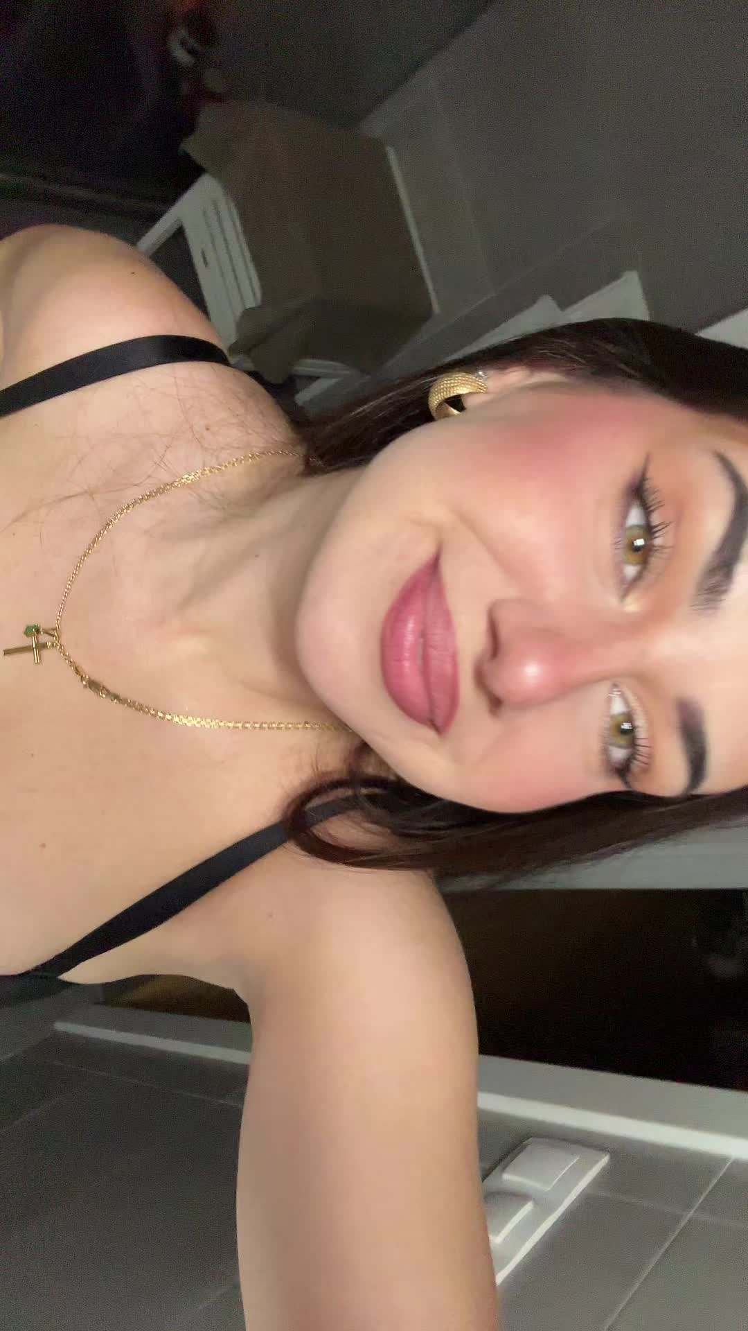 @ST