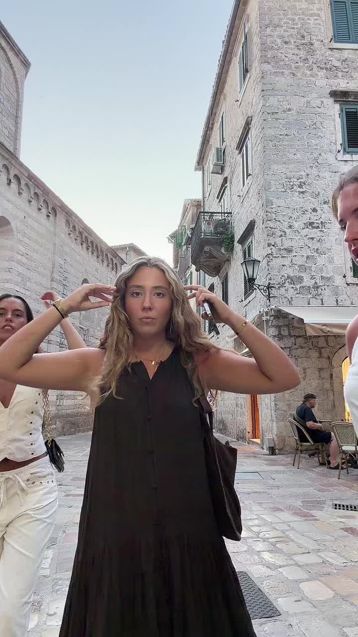 @inesvaronaa