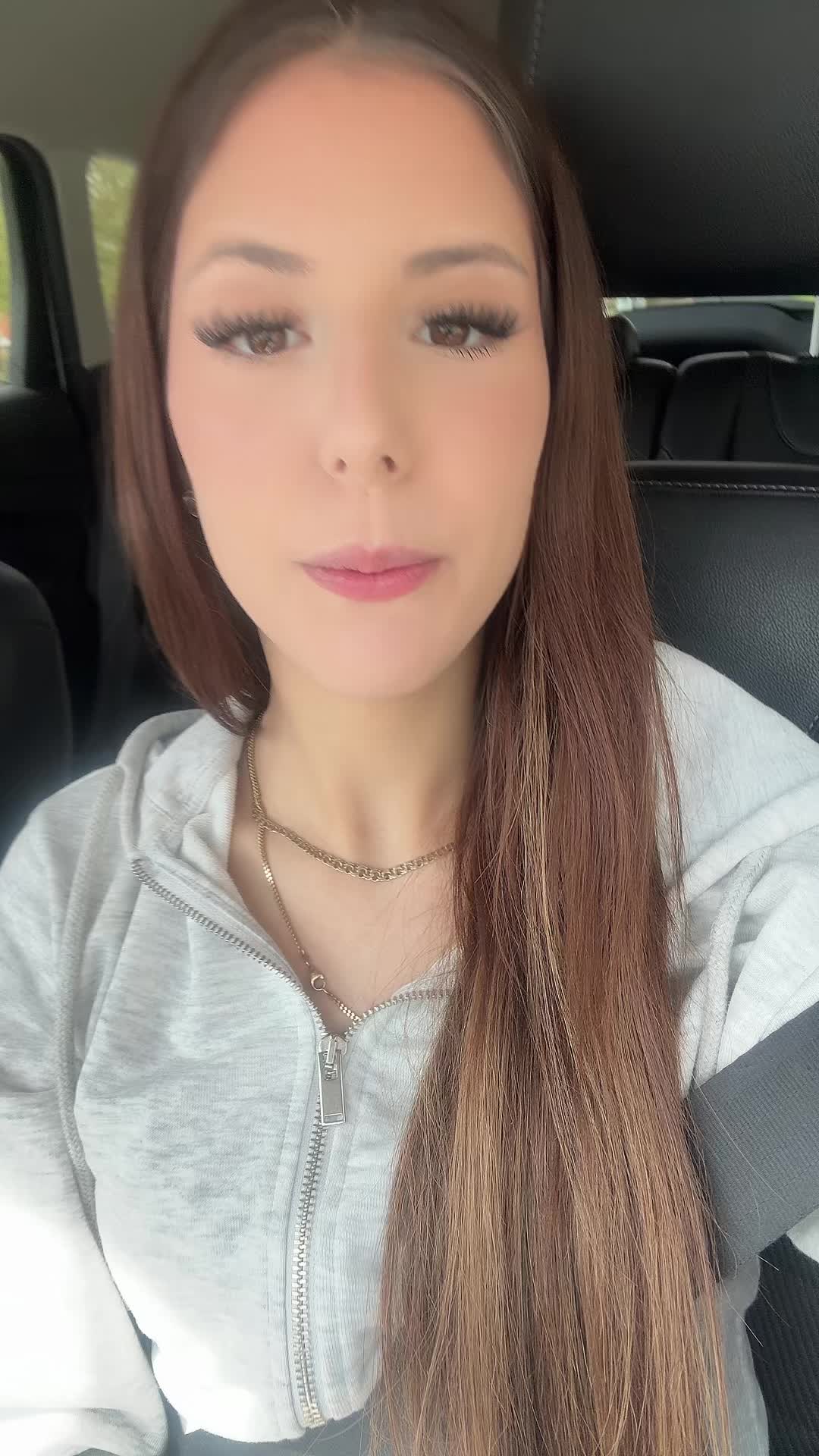 @𝓢𝓮𝓵𝓲𝓷𝓪 ♛
