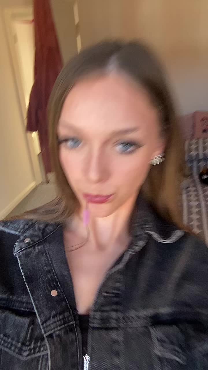 @Demi Kola