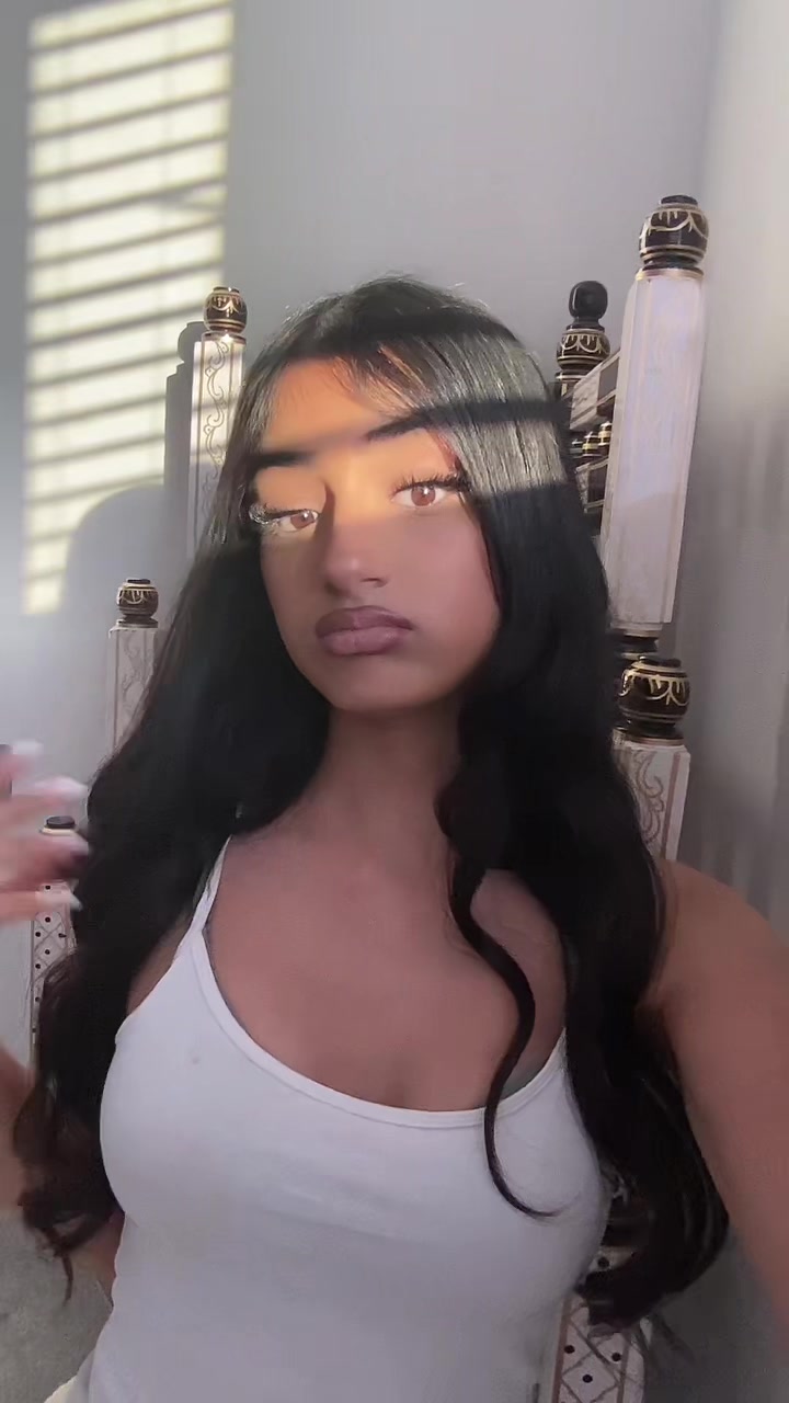 @𝐝.