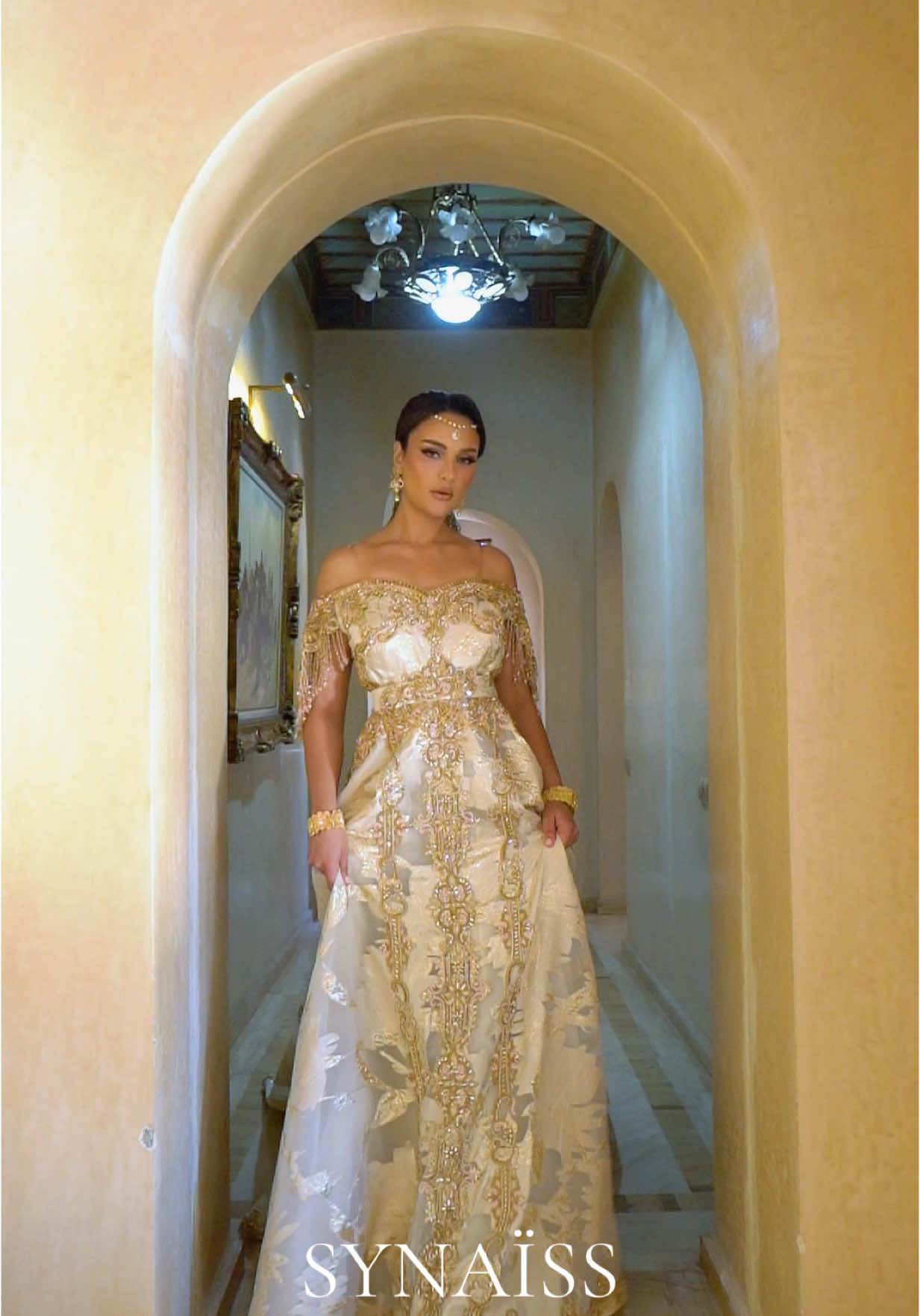@synaisshautecouture