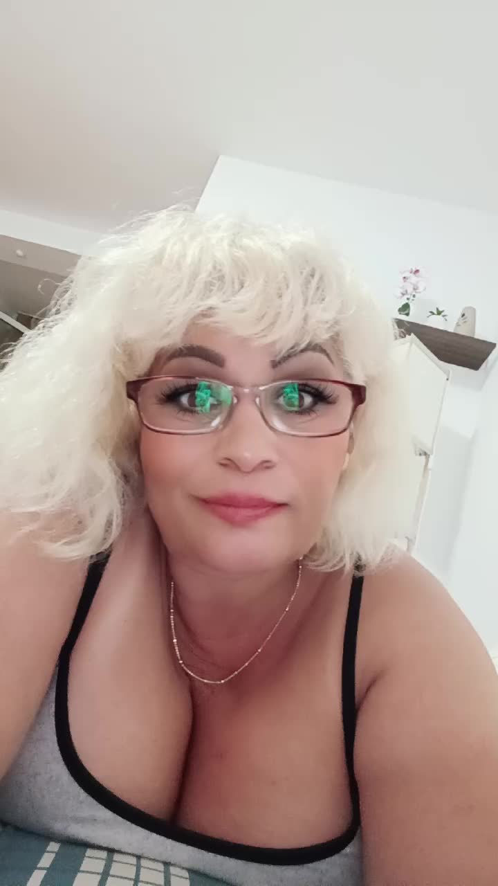 @Adriana Olteanu